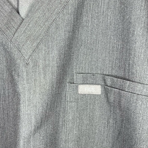 Figs Unisex Scrub Top Graphite Gray XXL 2XL Three Pocket - Picture 2 of 4